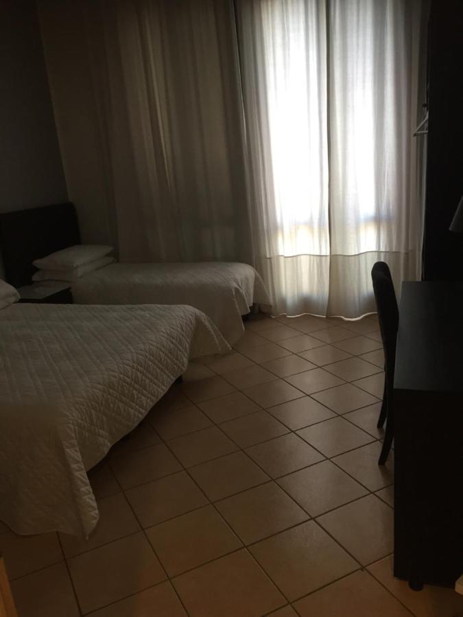 Da Battista Hotell Suzzara Exteriör bild