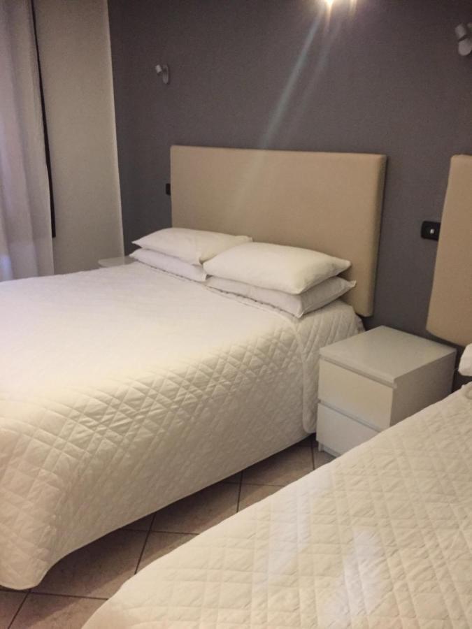 Da Battista Hotell Suzzara Exteriör bild