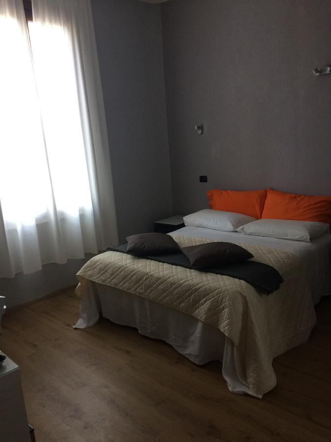 Da Battista Hotell Suzzara Exteriör bild